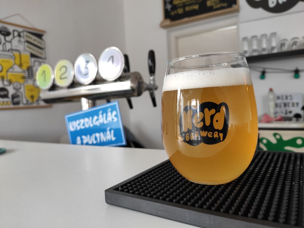 NERD Brewery / Takarék Taproom